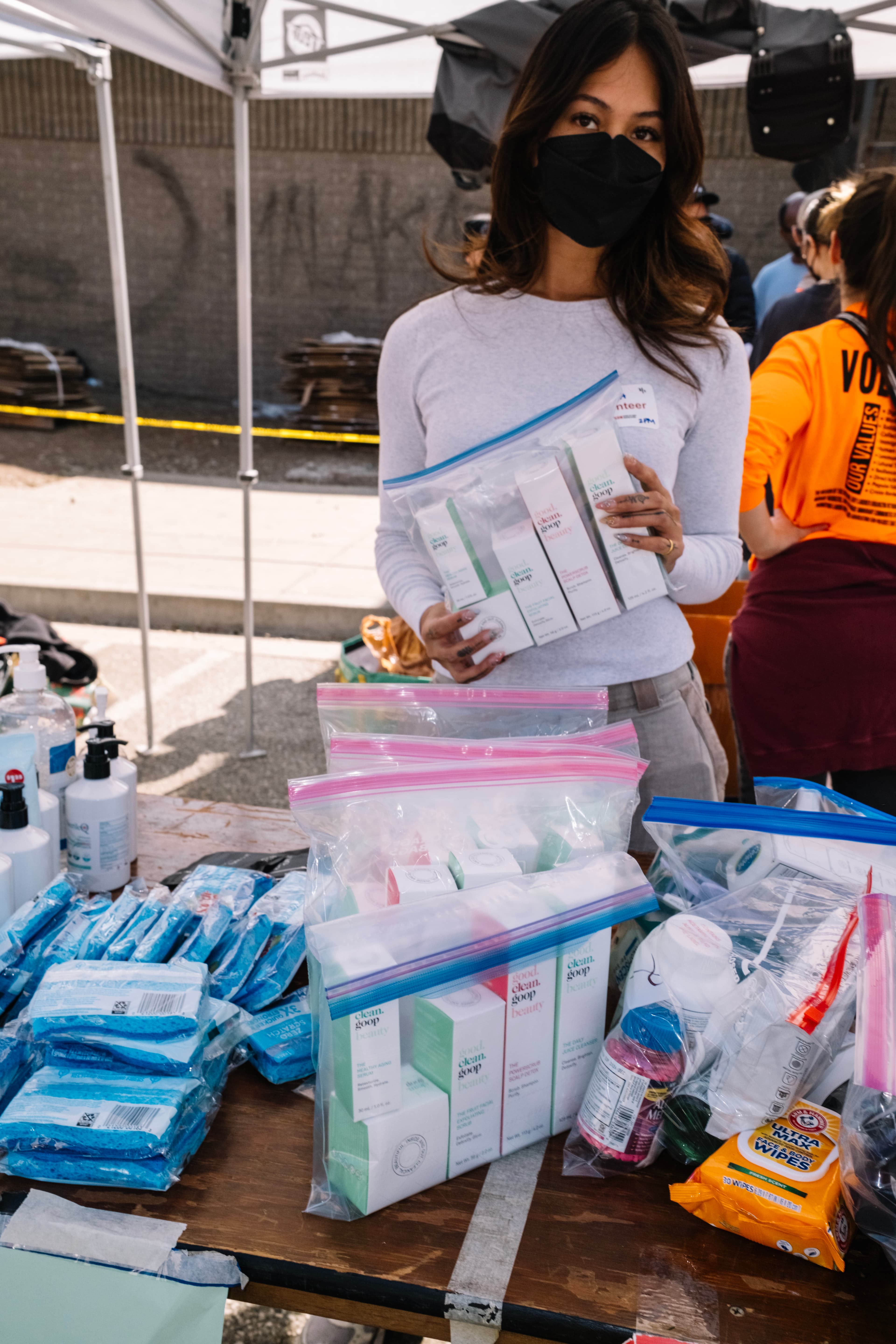 Mission LA donation delivery